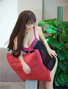 美女丝袜夹b-校园全能高手 安山狐狸 小说
