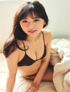巜隔壁放荡人妻bd高清-蜜桃成熟之蜜桃仙子