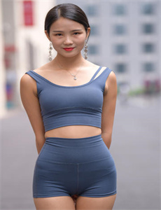 吗吗的朋友. 3-强奸丝袜